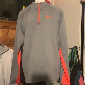 Nike Therma-Fit Pullover